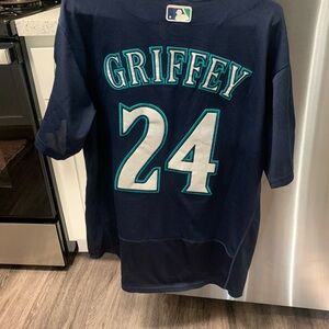 Seattle Mariners Ken Griffey Jr. jersey men’s size 44. Lightly used.